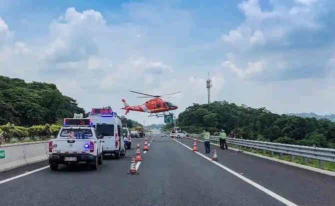 平顺高速公路汽车救援案例