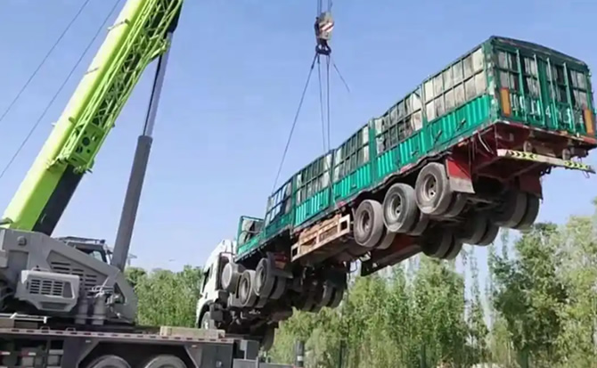 平顺道路脱困救援案例